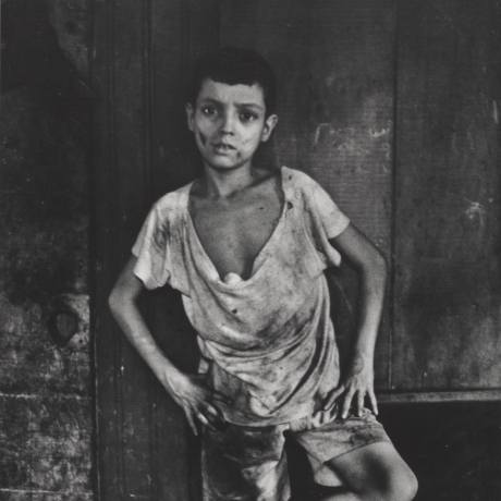 DO YOU KNOW THE ‘FLÁVIO’ STORY? WHY THESE PHOTOGRAPHS FROM BRAZILIAN FAVELAS IN 1961 RESONATE TODAY