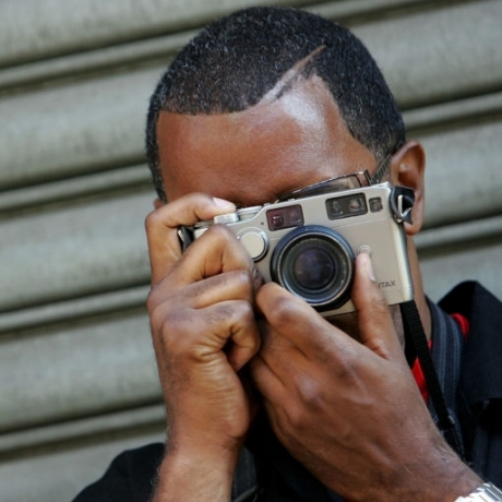 PHOTOGRAPHER JAMEL SHABAZZ TALKS HONOR AND DIGNITY